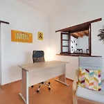 Espacio Vivo Pisaverde 타코론테