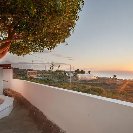 Espacio Vivo Pisaverde Villa *